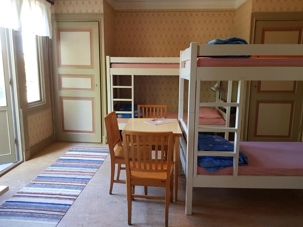 Villa Eira Vandrarhem Hjo Ngoại thất bức ảnh